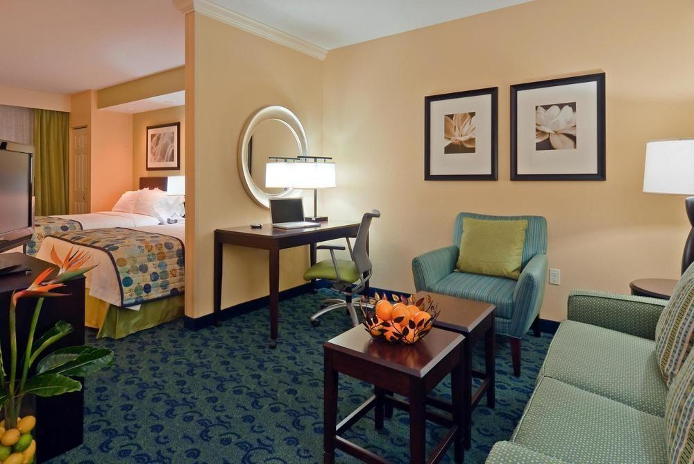 สปริงฮิลล์ สวีท เวสท์ ปาล์ม บีช I-95 Hotel เวสต์ปาล์มบีช ภายนอก รูปภาพ