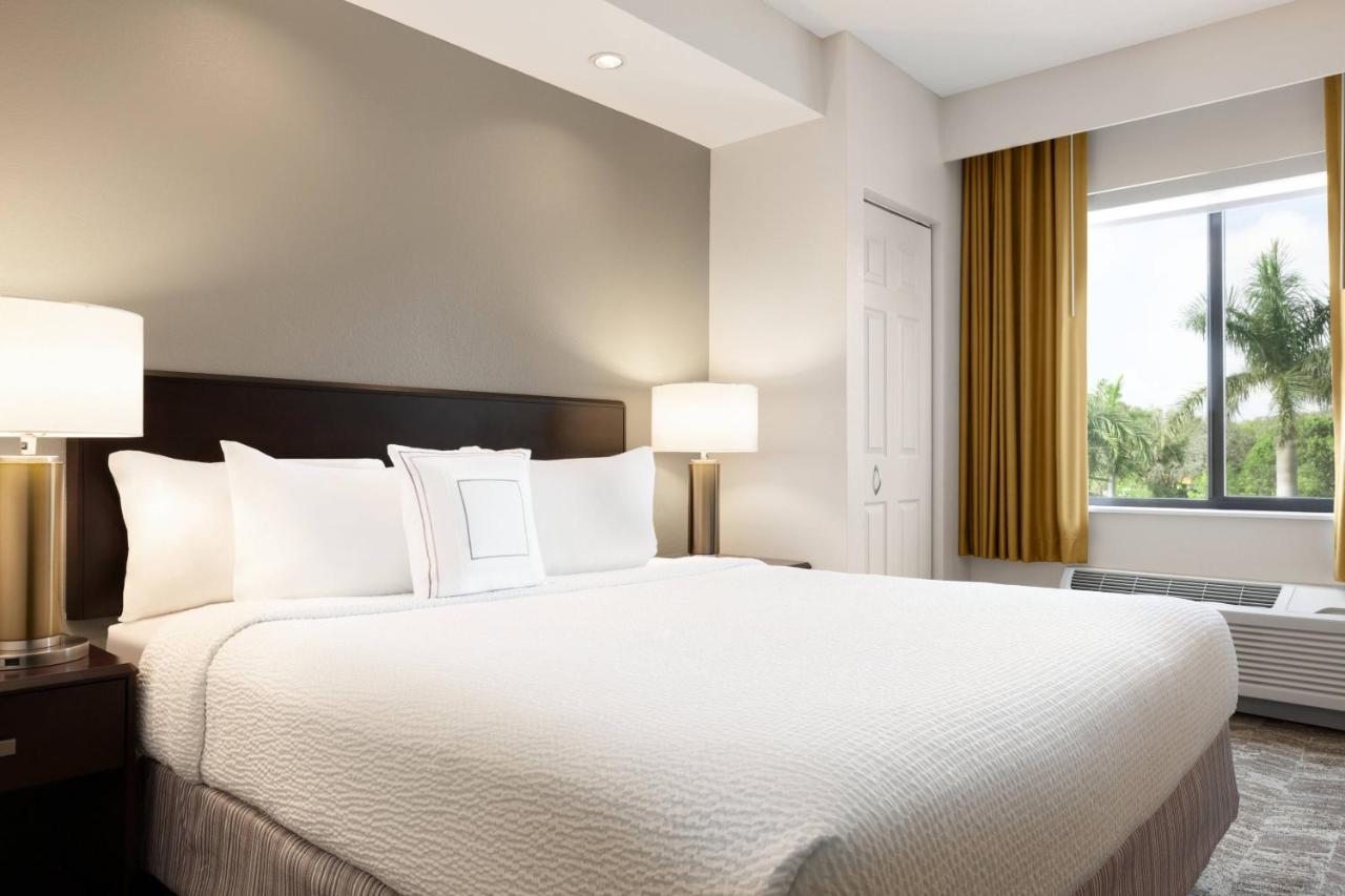 สปริงฮิลล์ สวีท เวสท์ ปาล์ม บีช I-95 Hotel เวสต์ปาล์มบีช ภายนอก รูปภาพ