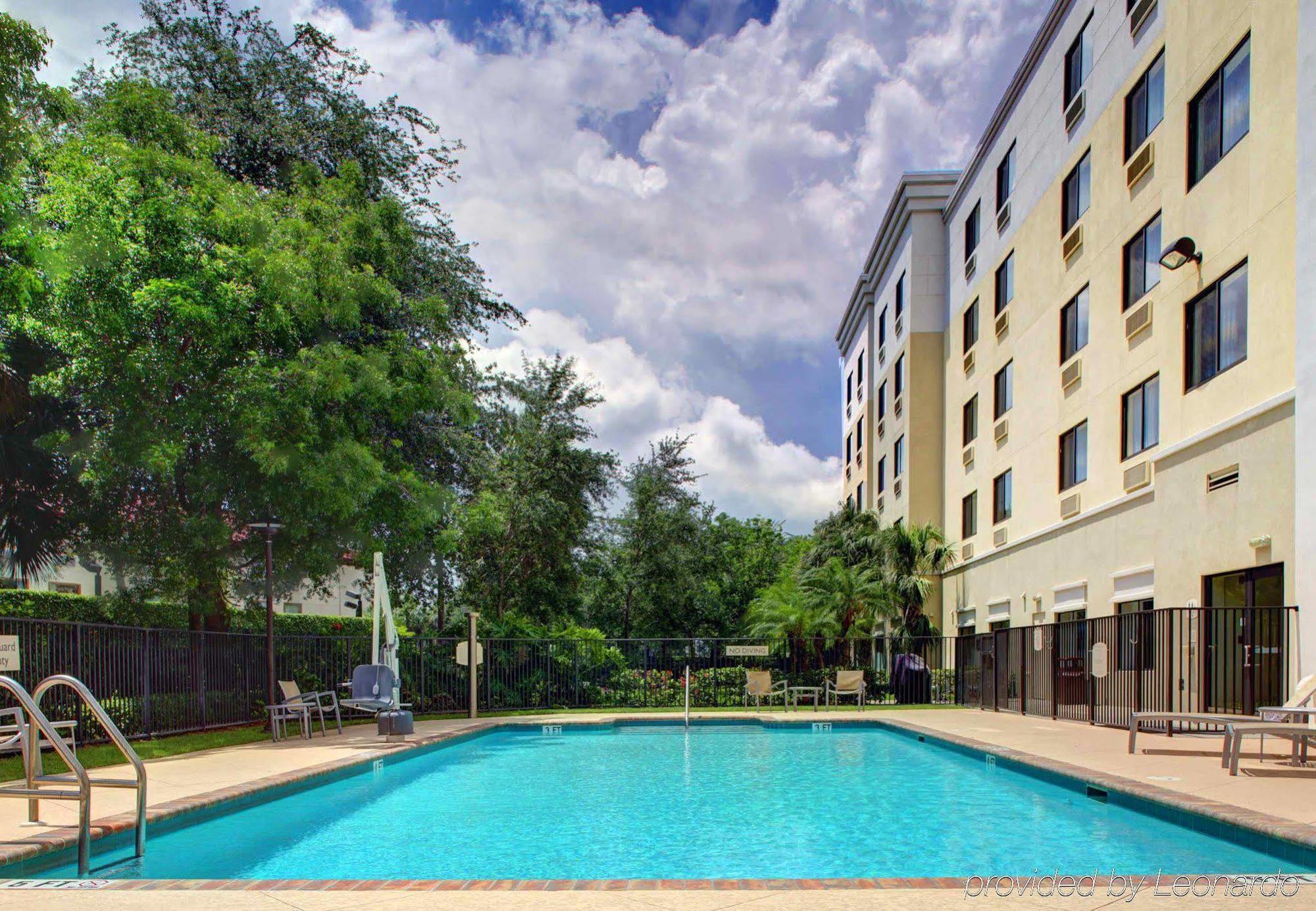 สปริงฮิลล์ สวีท เวสท์ ปาล์ม บีช I-95 Hotel เวสต์ปาล์มบีช ภายนอก รูปภาพ